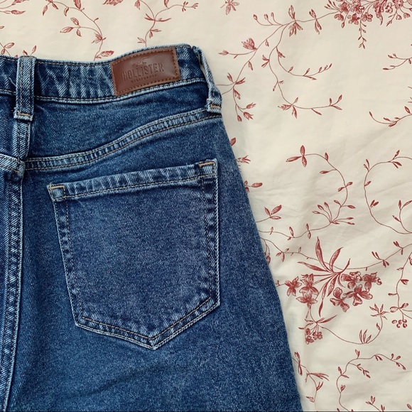 Hollister Dark Blue Mom Jeans - Picture 5 of 5